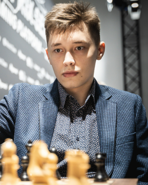 Andrey Esipenko